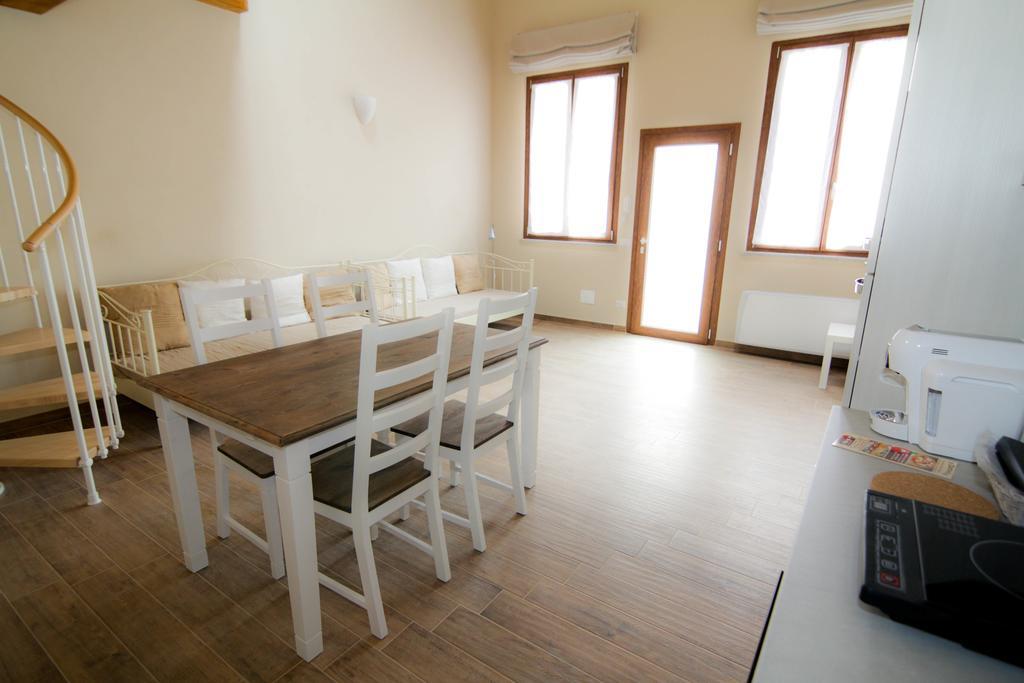 Villa Agriturismo Cascina Della Fontana Lodi Zimmer foto