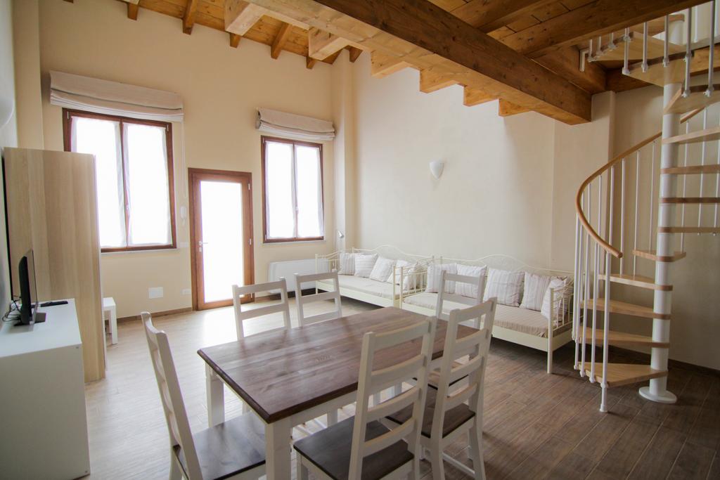 Villa Agriturismo Cascina Della Fontana Lodi Zimmer foto