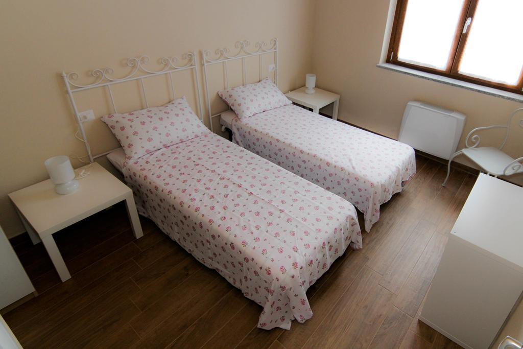 Agriturismo Cascina Della Fontana Lodi Zimmer foto
