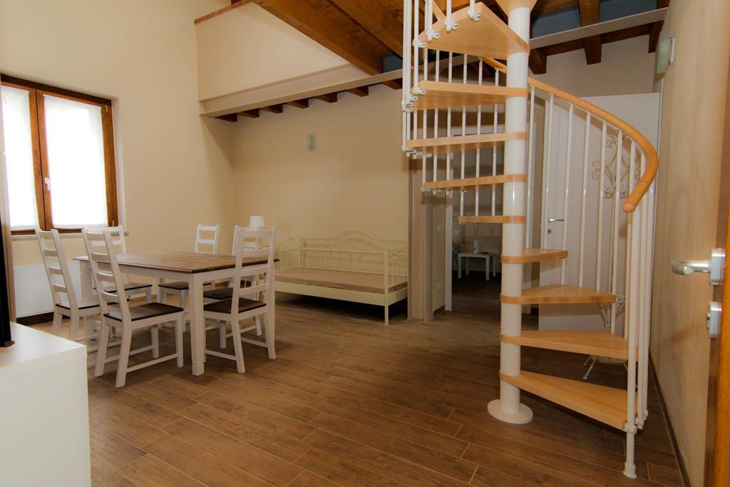 Agriturismo Cascina Della Fontana Lodi Zimmer foto